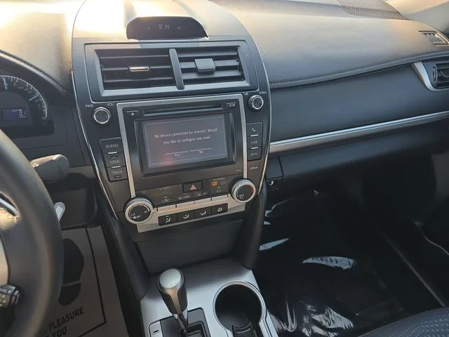 Used 2013 Gray Toyota SE image 20