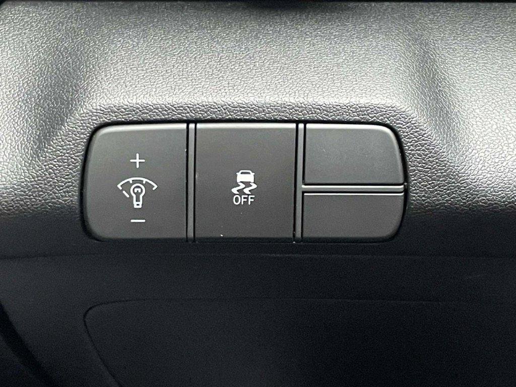 New 2026 Gray Hyundai SEL Sport Plus image 18