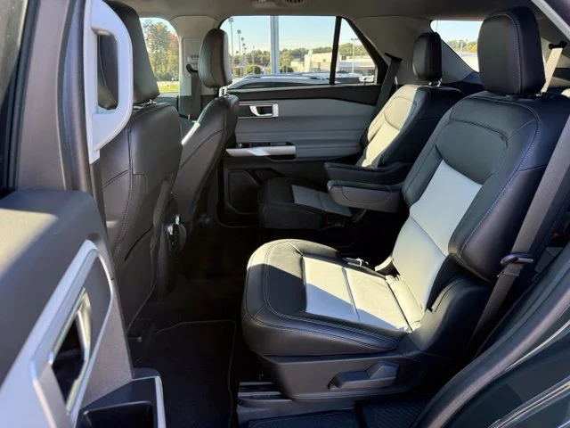 Used 2024 Green Ford XLT image 15