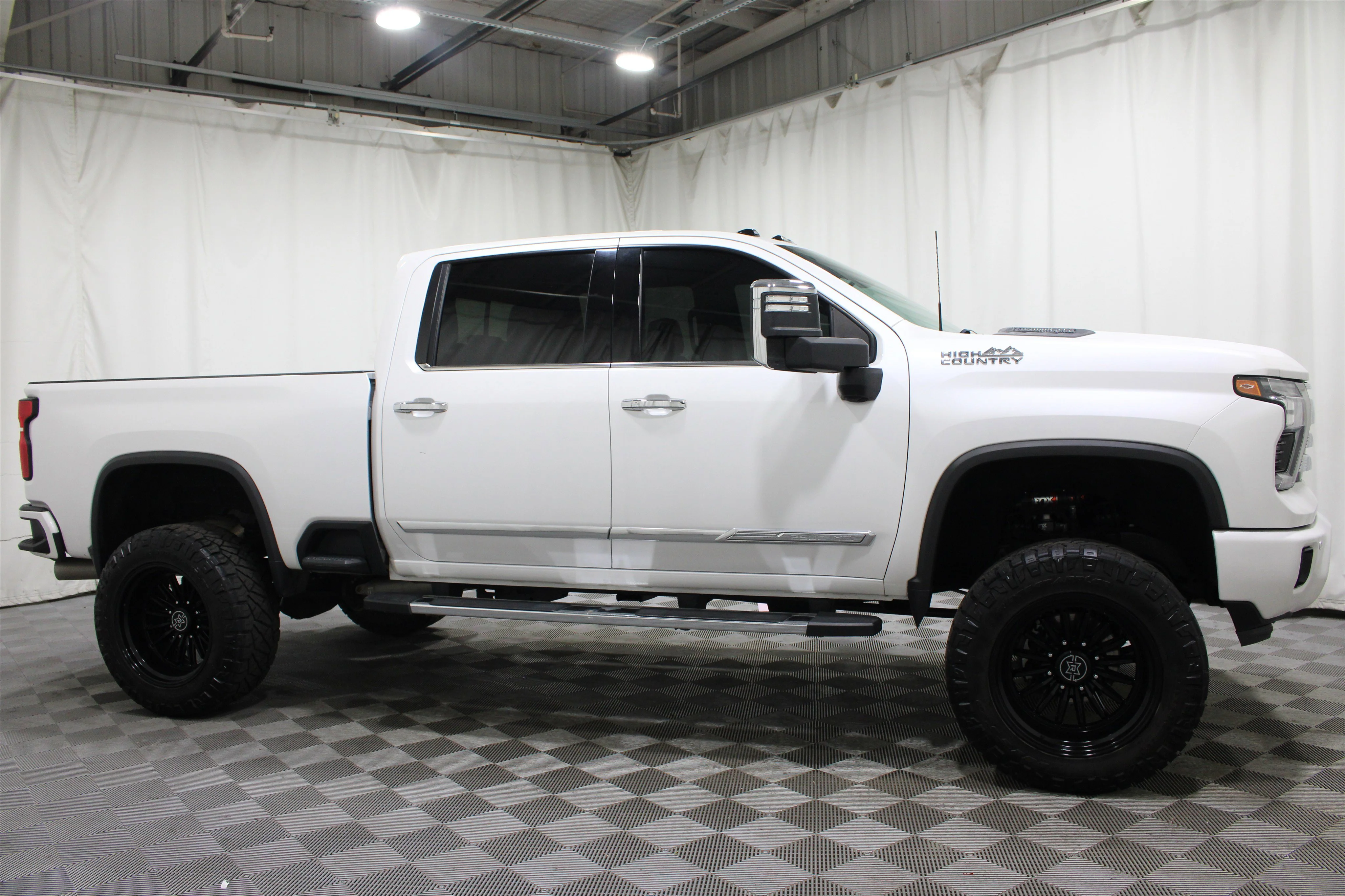 2024 Chevrolet Silverado 2500HD High Country - Photo 34