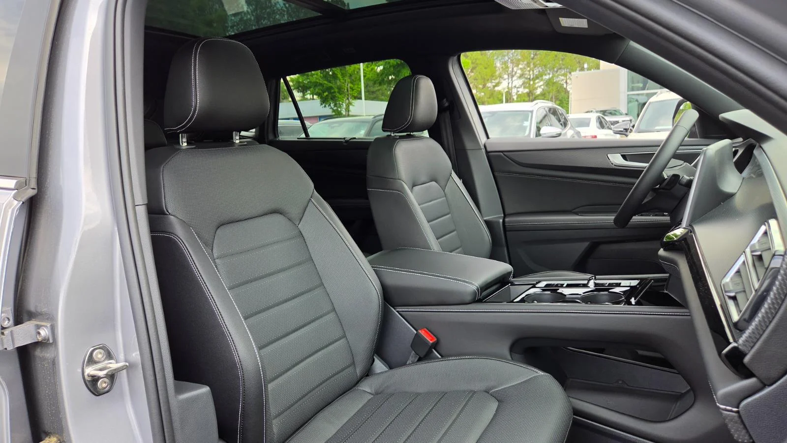 New 2026 silver mist metallic Volkswagen 2.0T SEL image 47