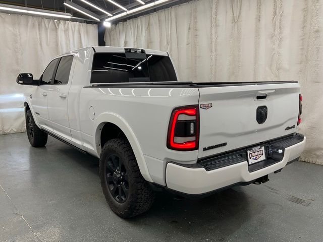 Used 2022 White Ram Laramie image 5