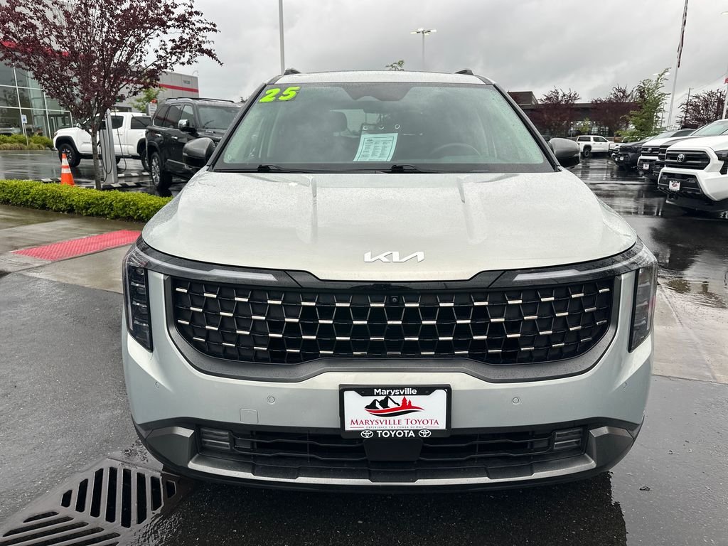 Used 2025 Ivory Kia SX Prestige image 8