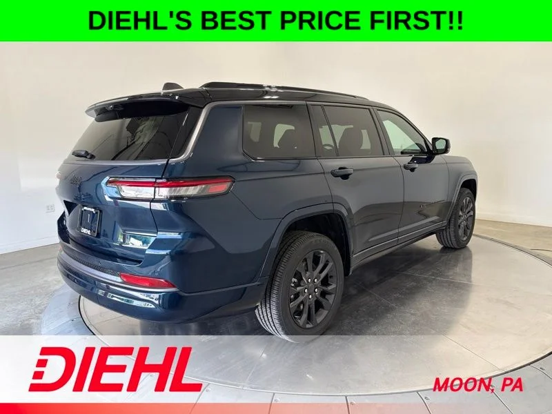 New 2026 Fathom Blue Pearl-Coat Exterior Paint Jeep Limited image 7