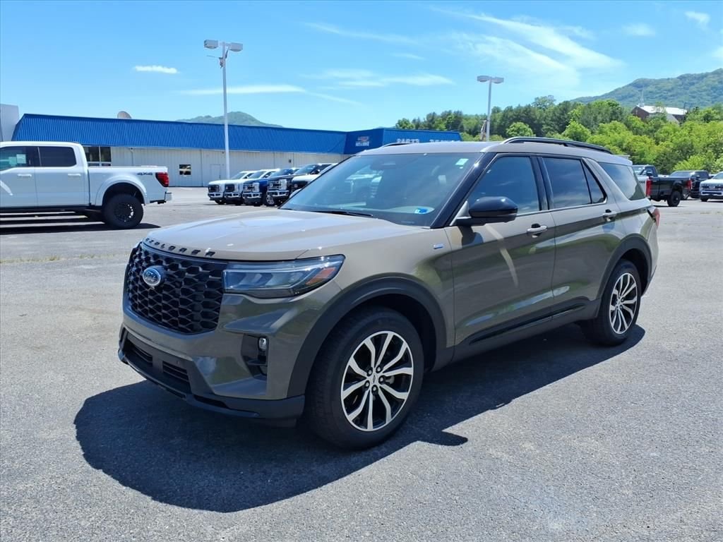 2026 Ford Explorer ST-LINE 4WD's photo