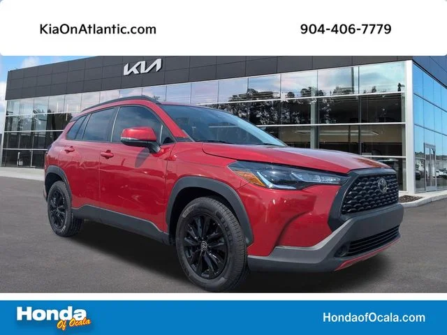 2022 Toyota Corolla Cross LE