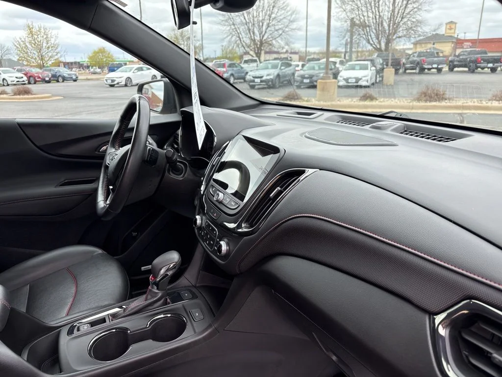 Used 2022 Iron Gray Metallic Chevrolet RS image 33