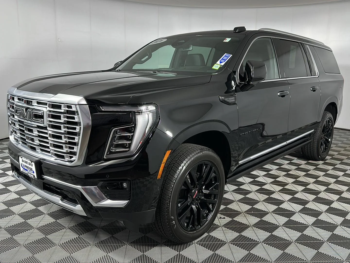 Used 2026 Onyx Black GMC Denali image 6