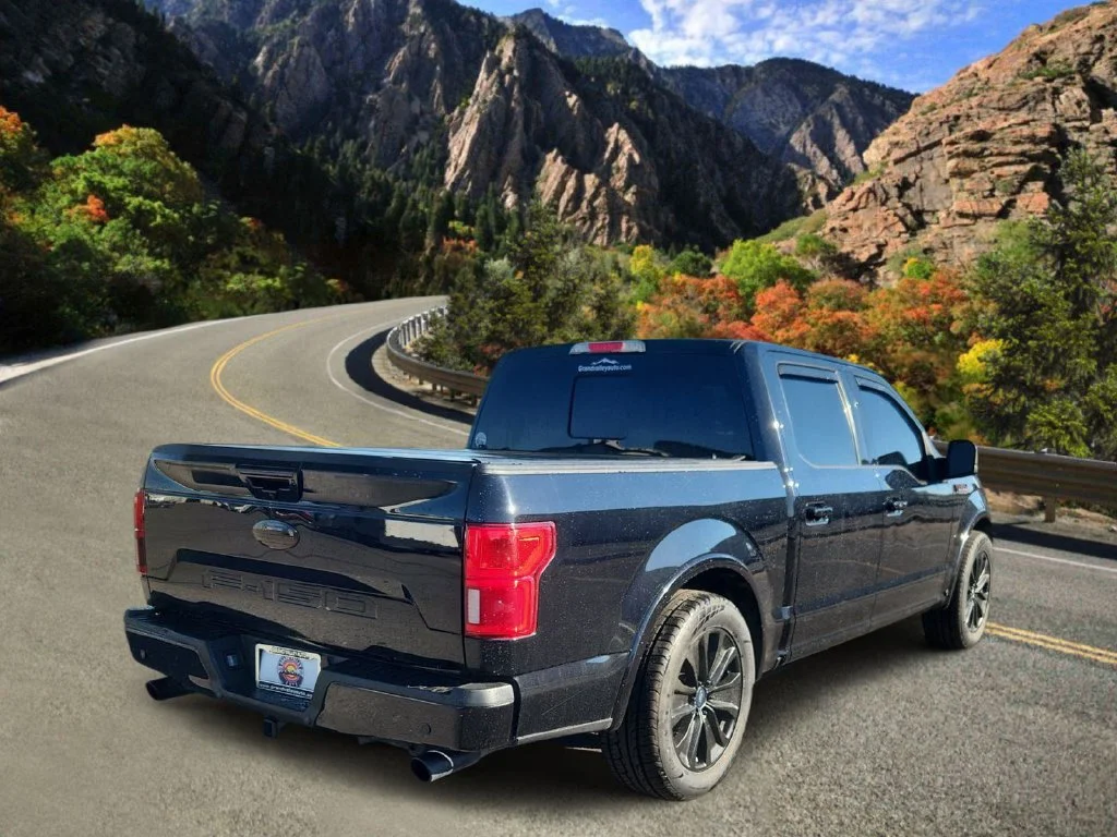 Used 2020 Black Ford Lariat image 3