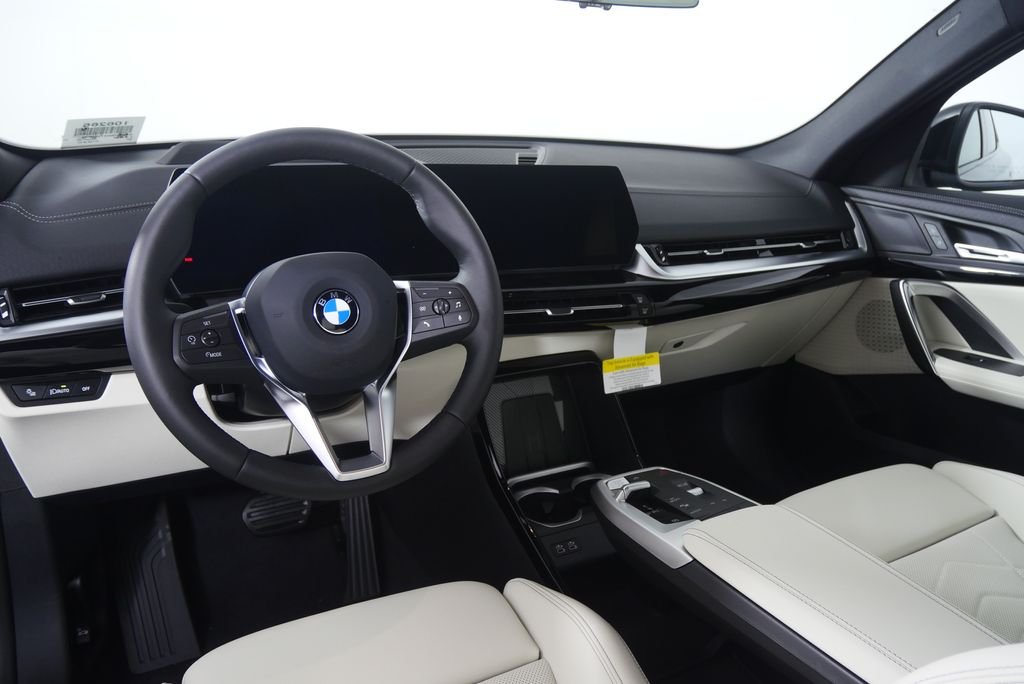 New 2026 Black Sapphire Metallic BMW xDrive28i image 17