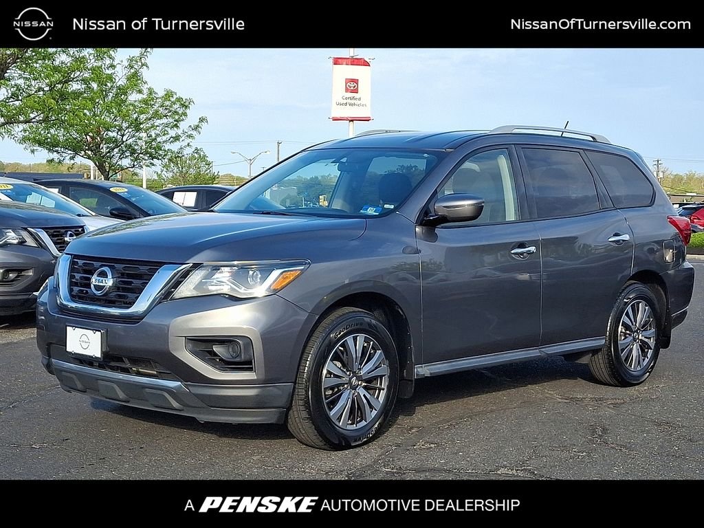 2018 Nissan Pathfinder S