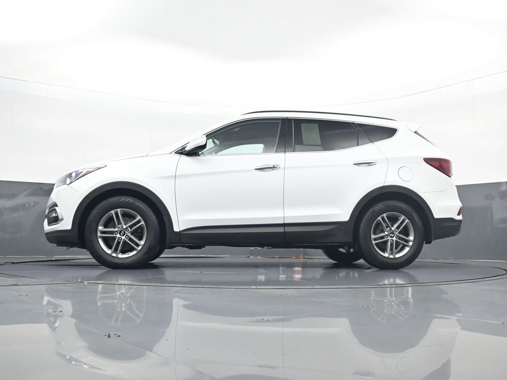 Used 2018 White Hyundai 2.4 Base image 28