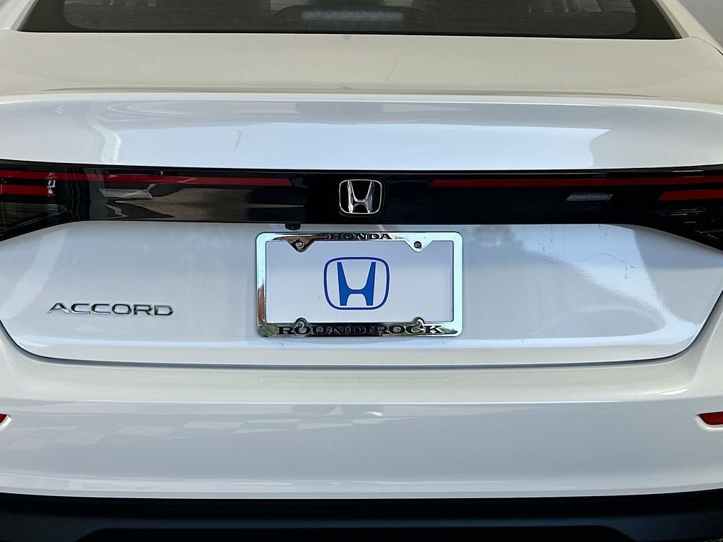 New 2026 Platinum White Pearl Honda SE image 21