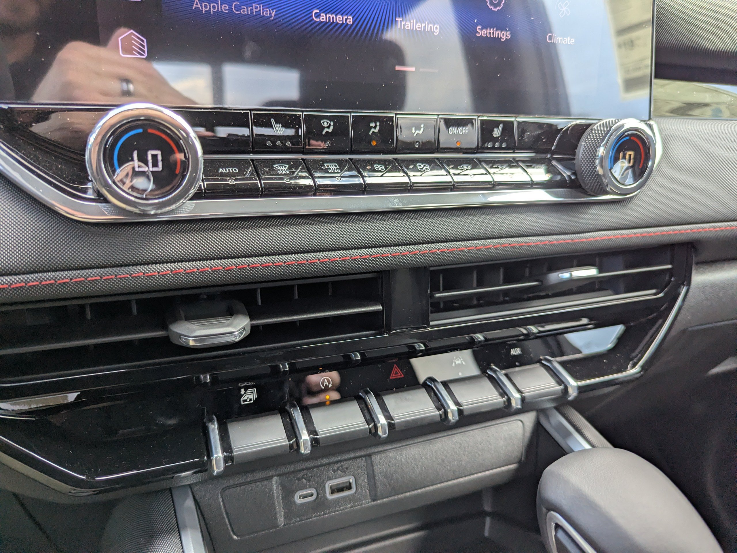 2026 Chevrolet Colorado Z71 - Photo 26