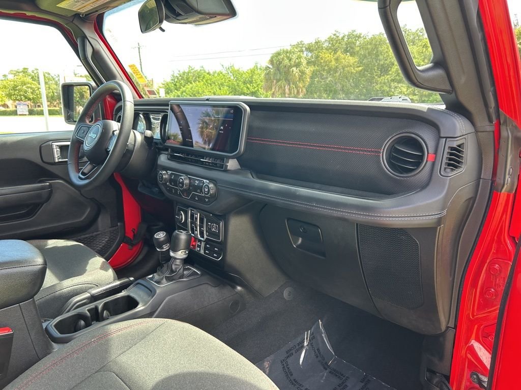 2024 Jeep Wrangler 4-Door Rubicon - Photo 35