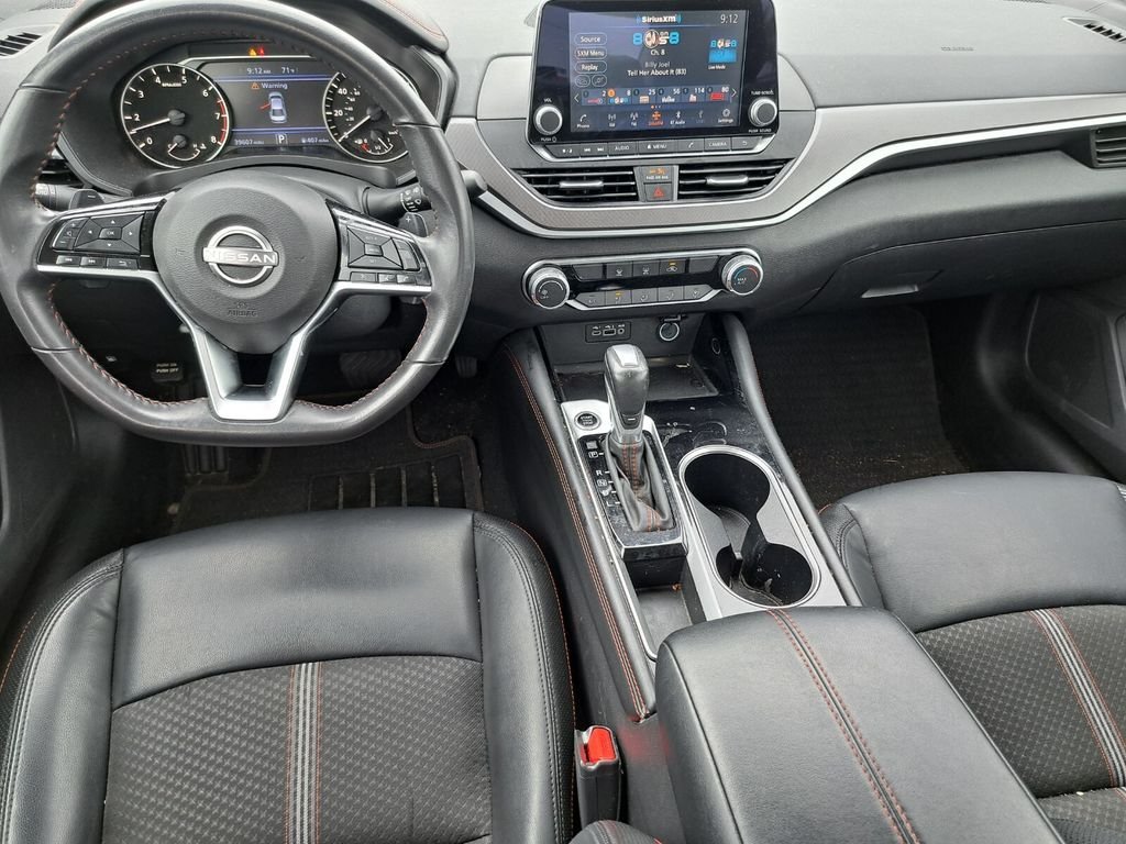 2025 Nissan Altima SR - Photo 19