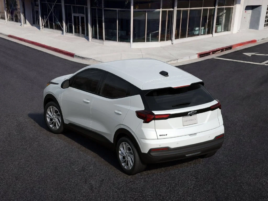 2027 Chevrolet Bolt LT - Photo 3