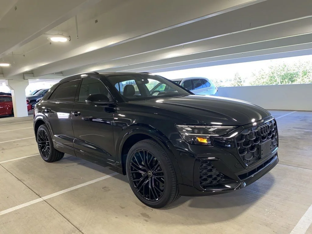 Used 2025  Audi 55 Premium Plus image 6