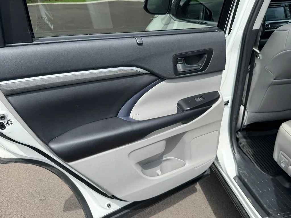 Used 2019 White Toyota Limited Platinum image 14