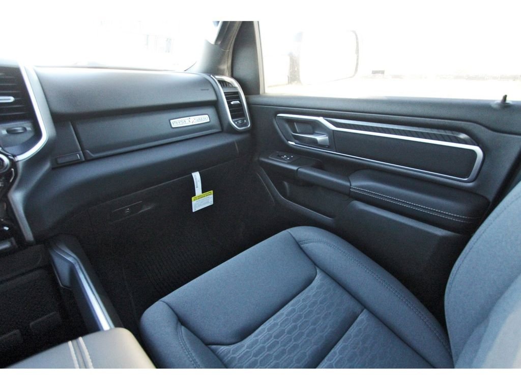 New 2026 Granite Crystal Metallic Clear-Coat Exterior Paint RAM Big Horn/Lone Star image 10