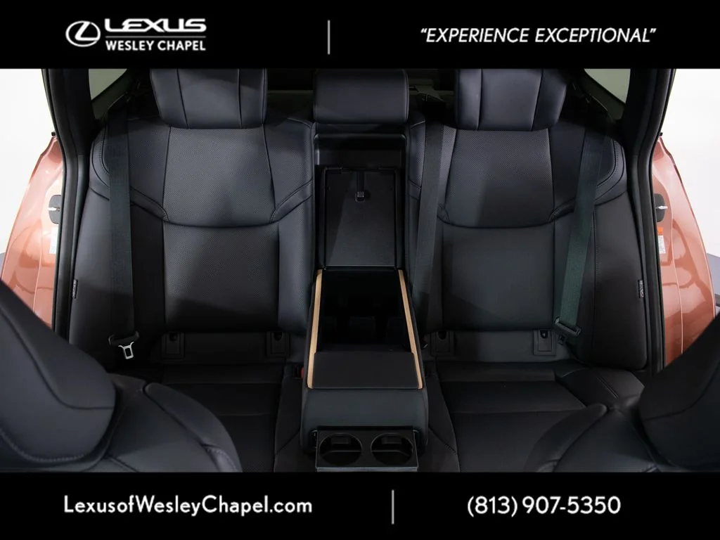 2026 Lexus ES BEV 350e Luxury - Photo 19
