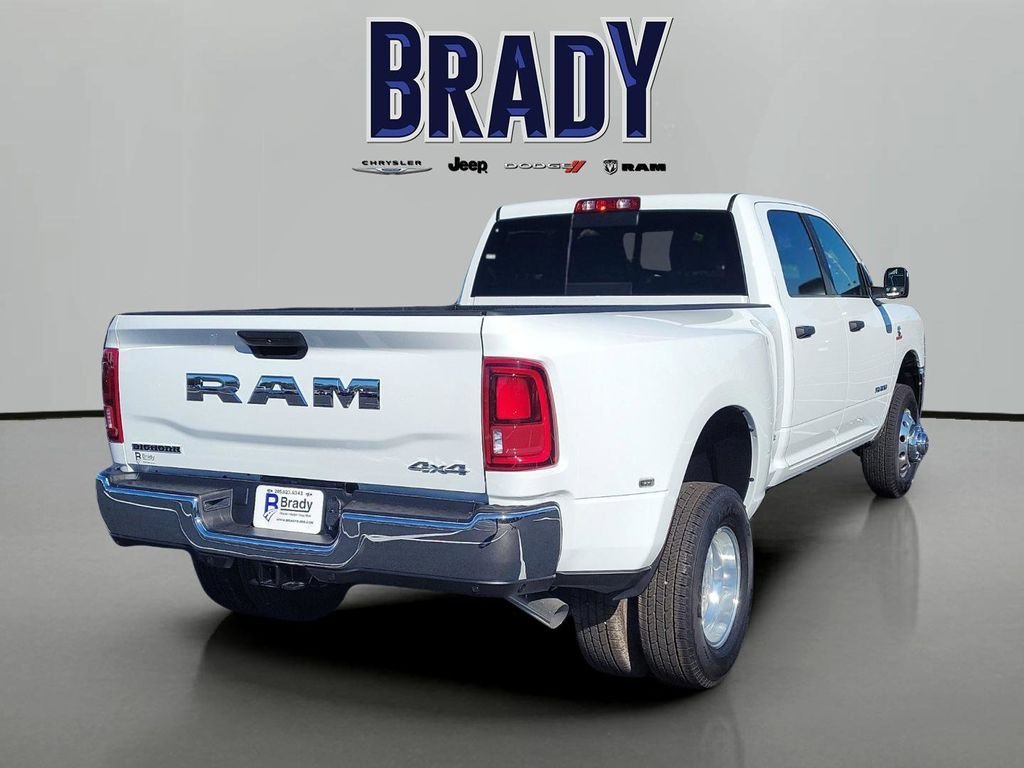 New 2026 Bright White Clear-Coat Exterior Paint RAM Big Horn image 3
