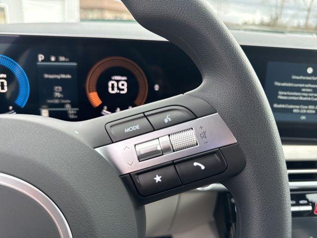 New 2026 Shimmering Silver Hyundai SEL AWD image 24
