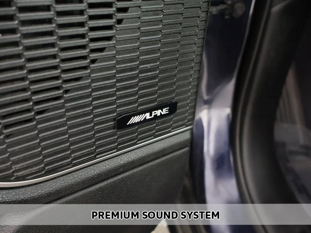 Used 2022 Midnight Jeep 4xe image 5