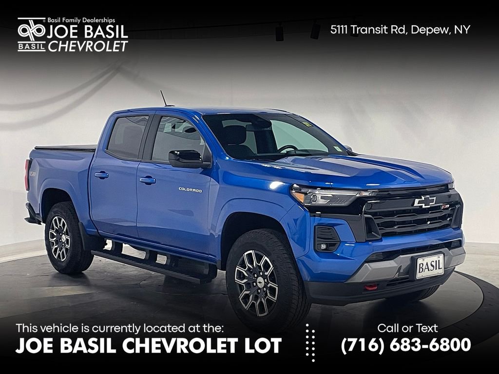 Used 2024 Blue Chevrolet Z71 image 1