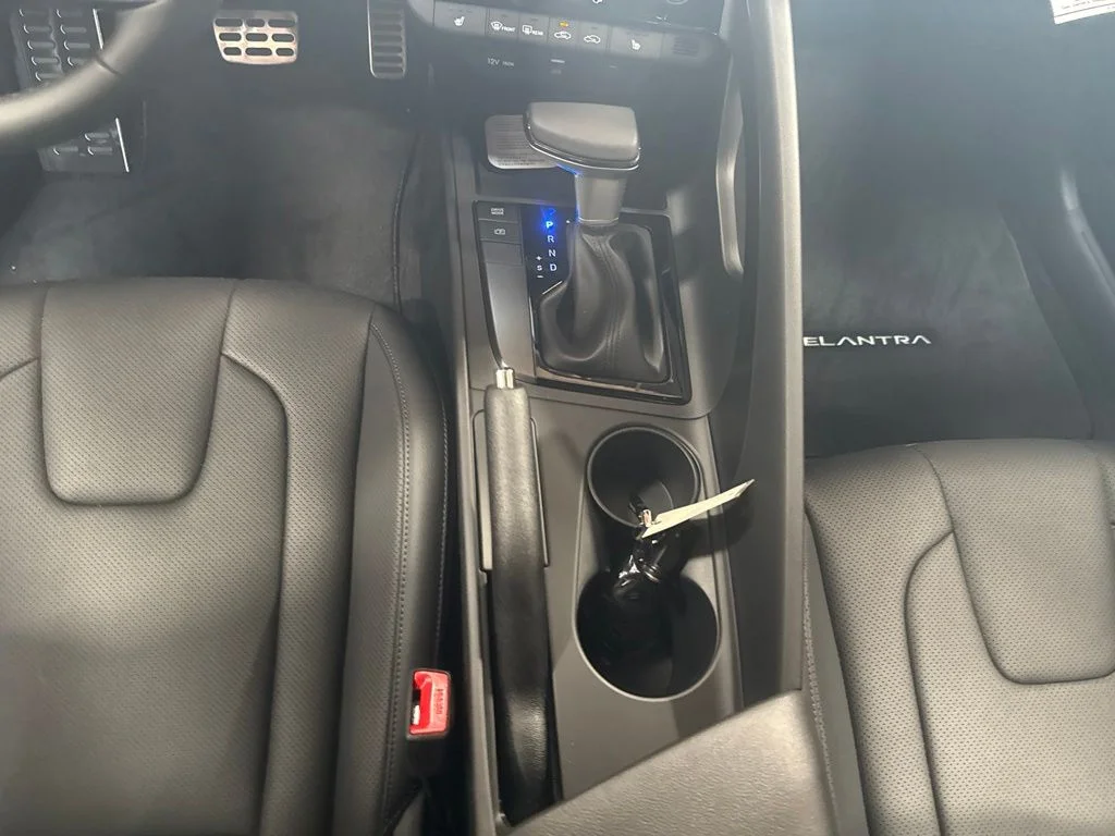 New 2026 Abyss Black Hyundai SEL Sport image 21