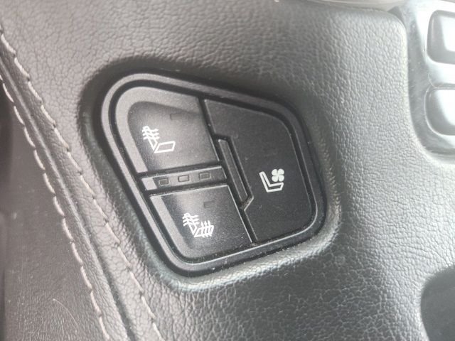 Certified Used 2020 Black GMC SLT image 13