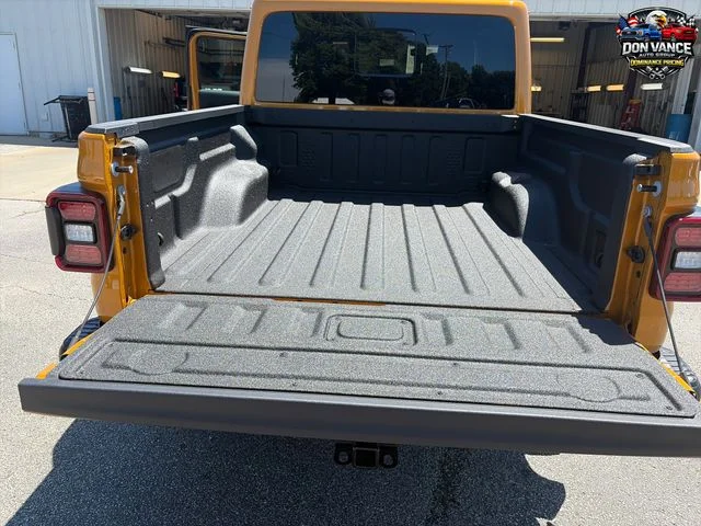 New 2026 Gold Jeep Mojave X image 22