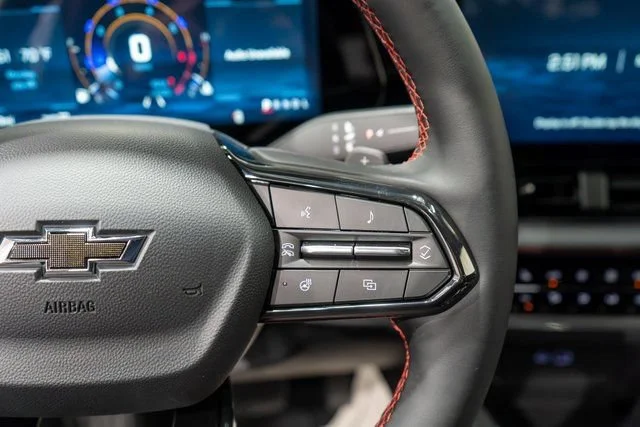 2027 Chevrolet Equinox RS - Photo 20