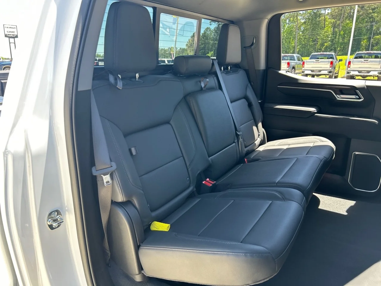 New 2026 Summit White GMC SLT image 21