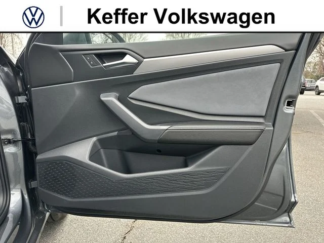 New 2026 Gray Volkswagen 1.5T SE image 30