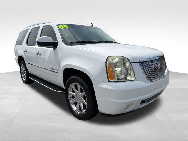 2009 GMC Yukon Denali - 2WD's photo