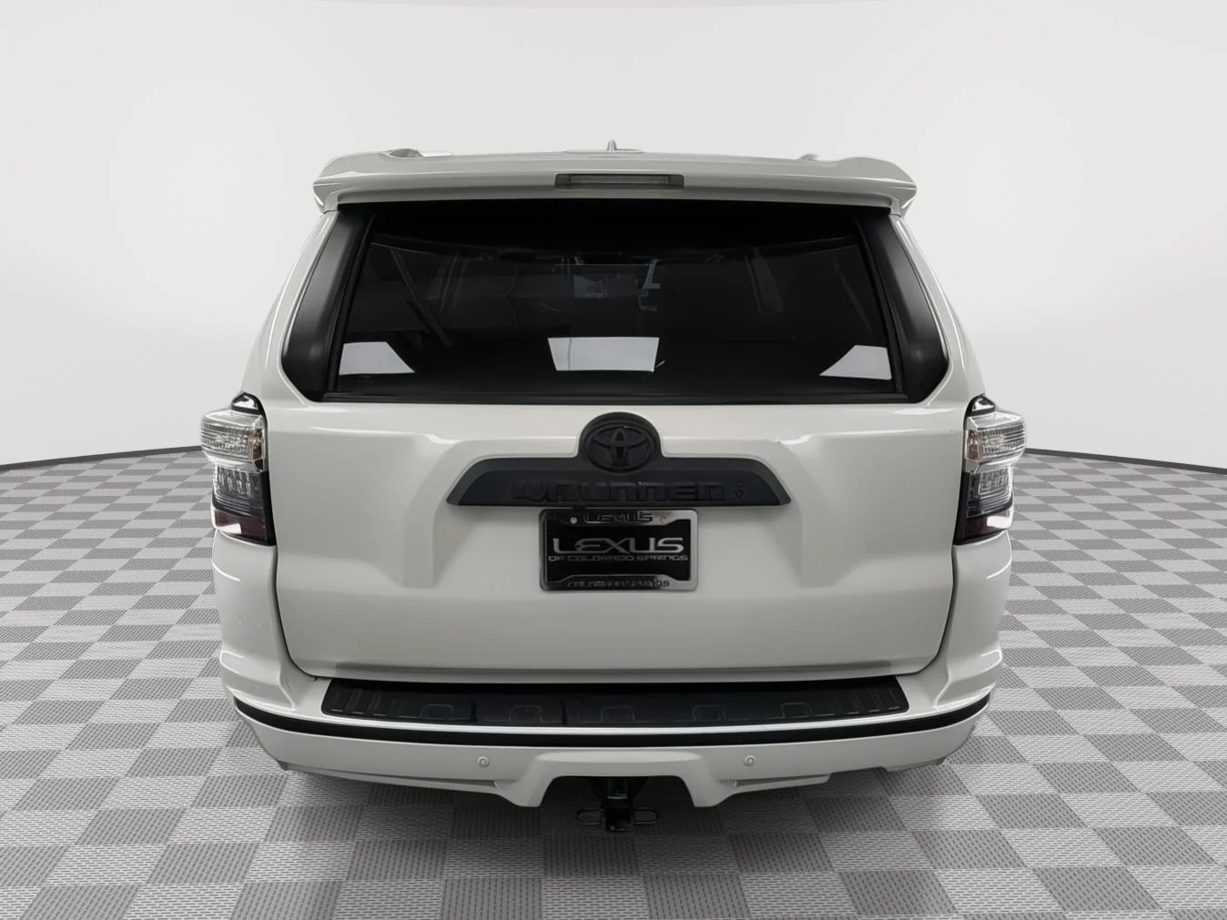 Used 2023 Blizzard Pearl Toyota Limited image 3