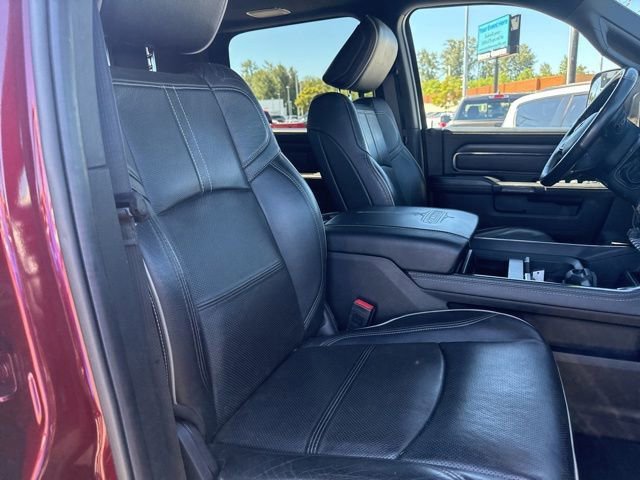 Used 2022 Delmonico Red Pearlcoat Ram Limited image 10