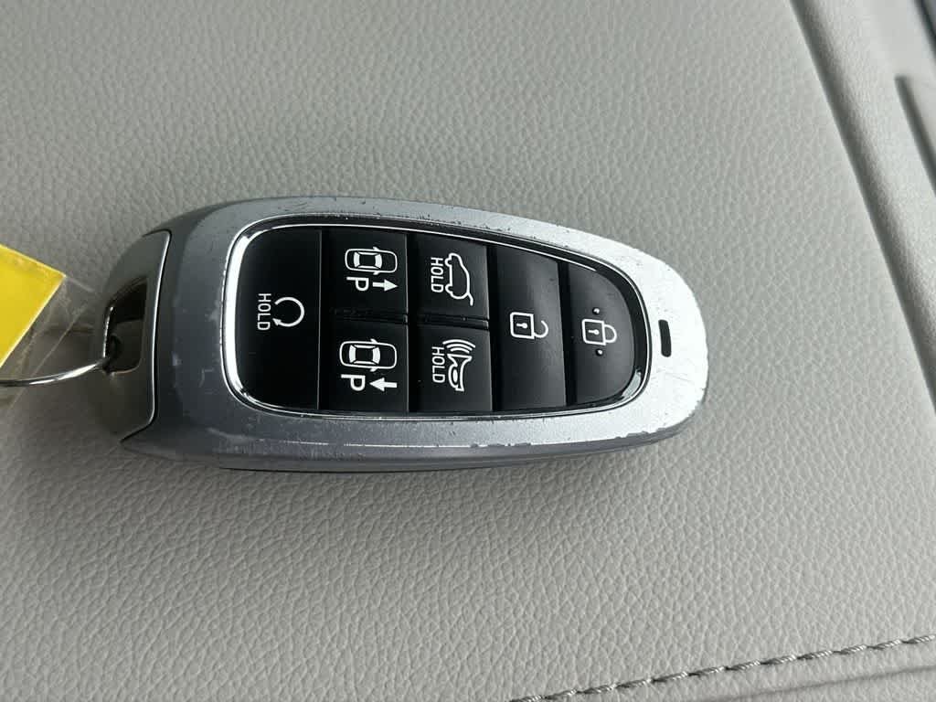 Used 2023 Shimmering Silver Hyundai Limited image 28