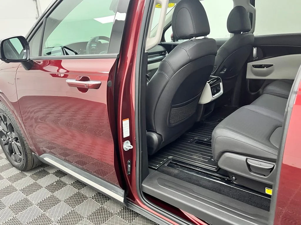 Used 2024 Red Kia SX Prestige image 40