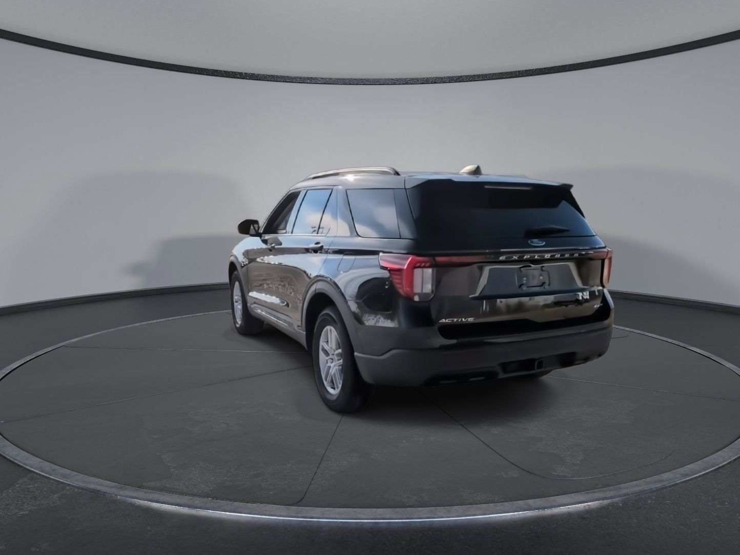 2026 Ford Explorer Active - Photo 7