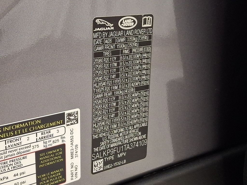 New 2026 Eiger Grey Land Rover SE image 21