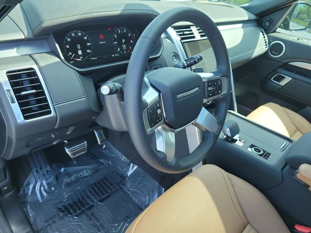 2025 Land Rover Discovery Dynamic SE - Photo 25