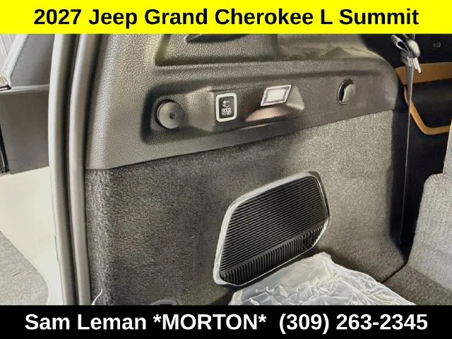 New 2027 White/off-white Jeep Summit image 41
