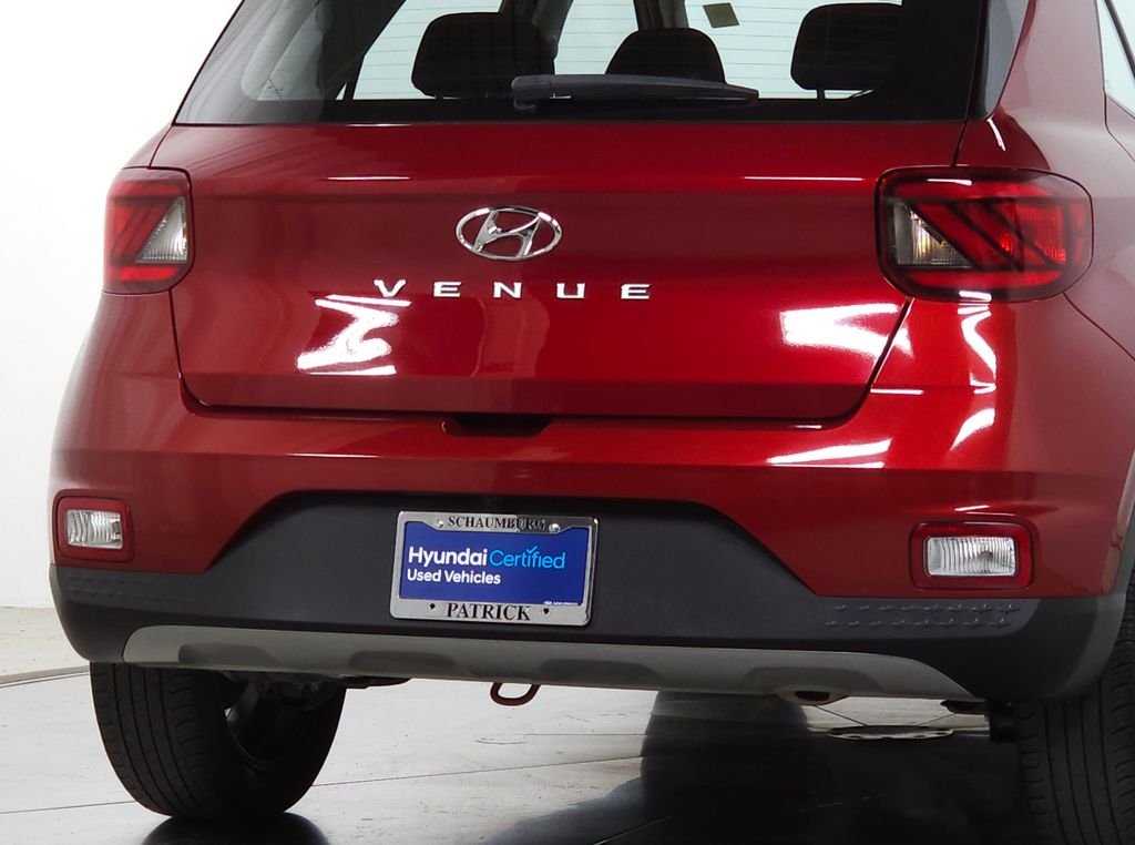 2025 Hyundai Venue SEL - Photo 9