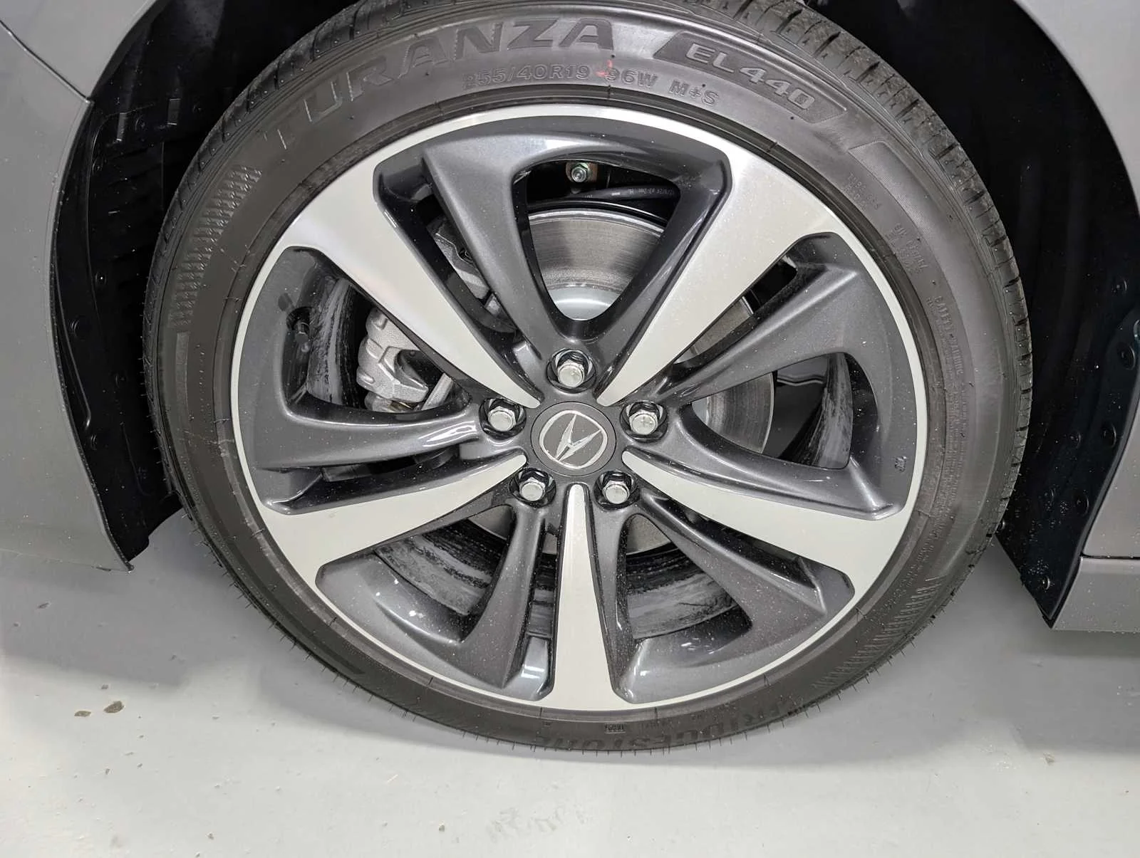 Used 2025 Liquid Carbon Metallic Acura w/Technology Package image 3