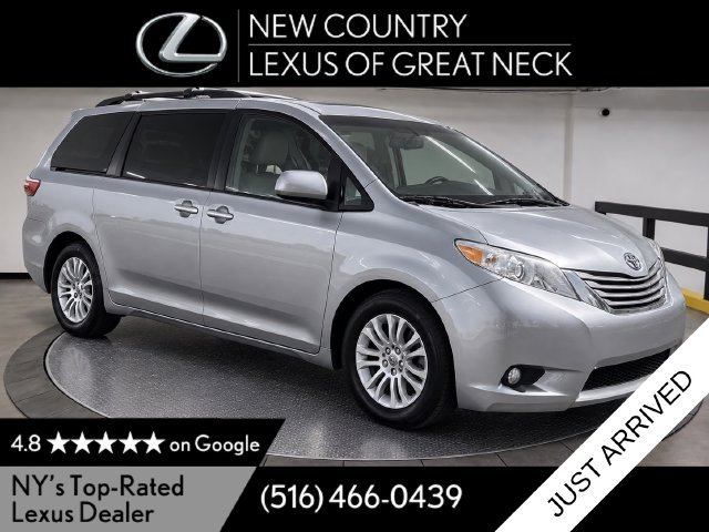 2015 Toyota Sienna