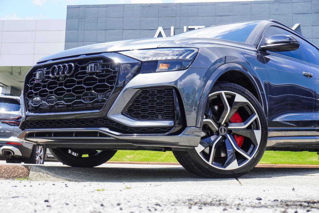 Used 2022 Gray Audi 4.0T image 2