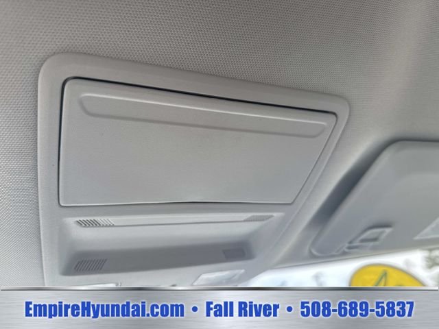 Used 2024 Oxford White Ford XLT image 28