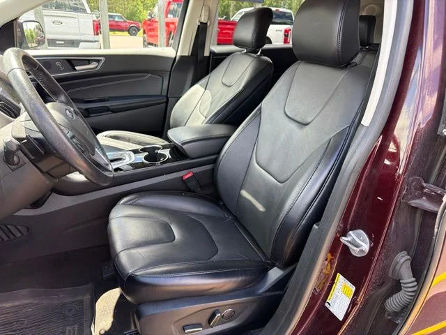 Used 2018 Burgundy Velvet Metallic Tinted Clearcoat Ford Titanium image 9